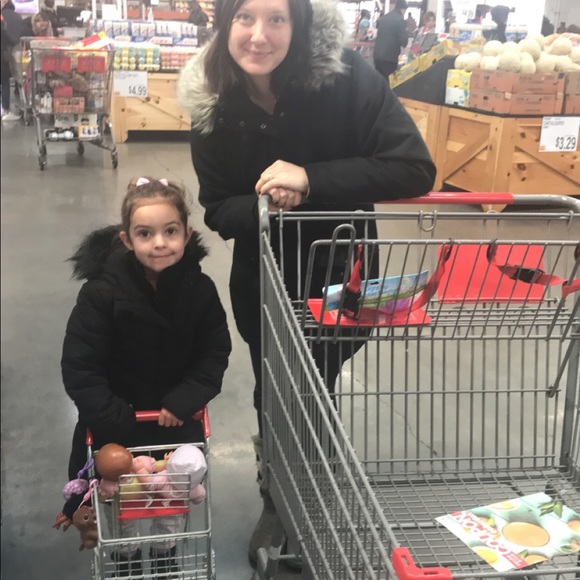 Meet your Posher, Brooke - Picture 2 of 2